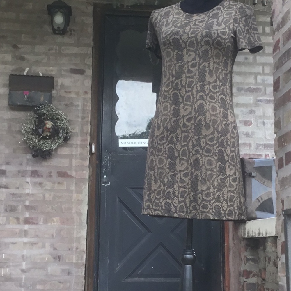 Ronni &Nicole by Ouida comfy skater dress 👗 8p